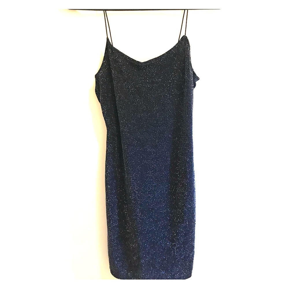 Sparkling black dress!